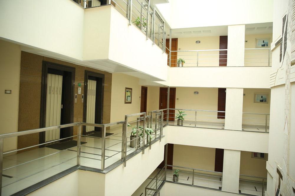 Oyo Townhouse 9 Hitech City Haïdarabad Extérieur photo