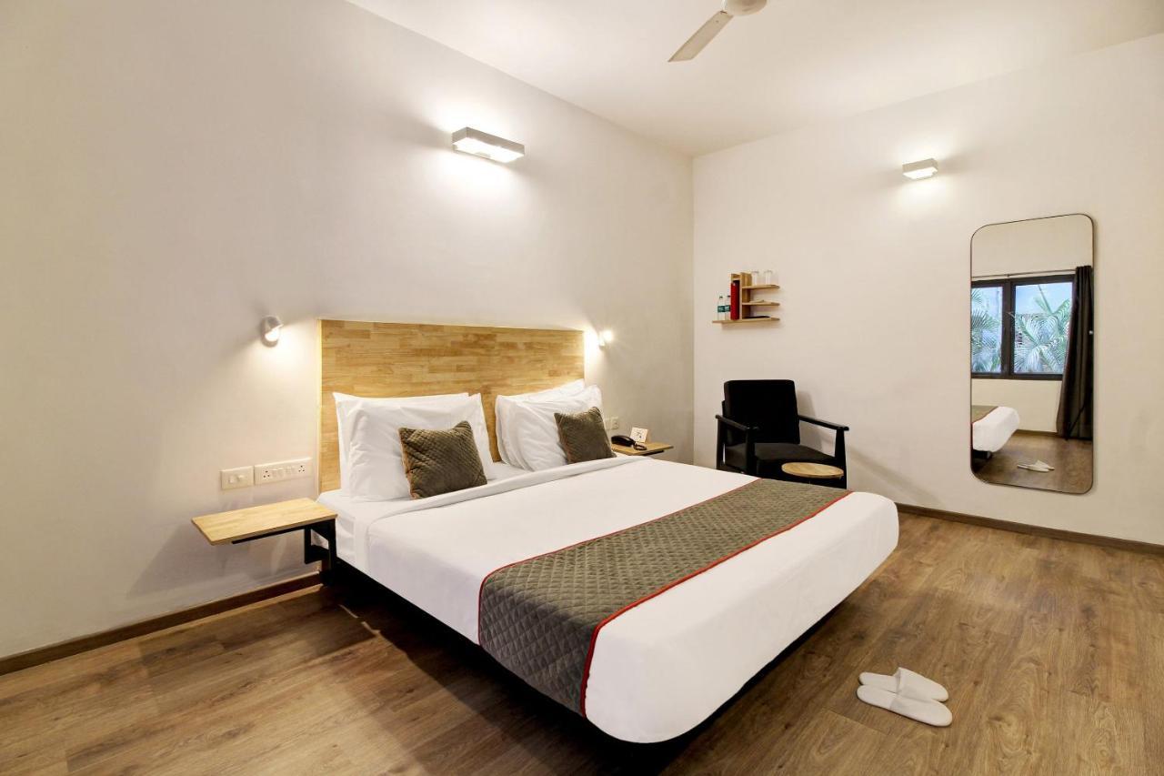 Oyo Townhouse 9 Hitech City Haïdarabad Extérieur photo