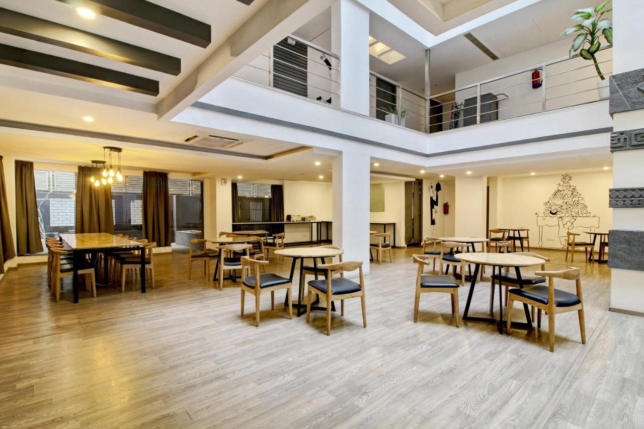Oyo Townhouse 9 Hitech City Haïdarabad Extérieur photo