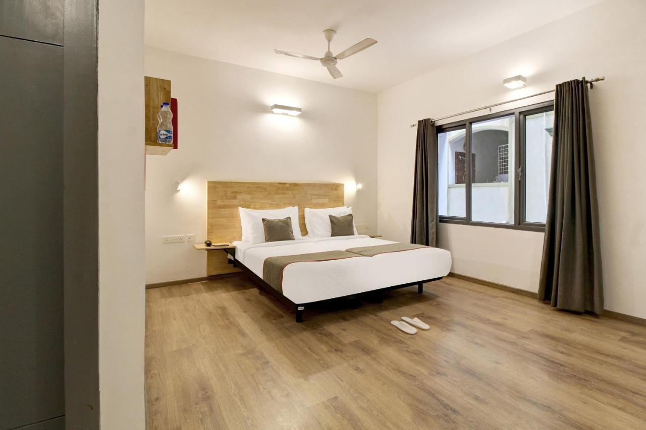 Oyo Townhouse 9 Hitech City Haïdarabad Extérieur photo