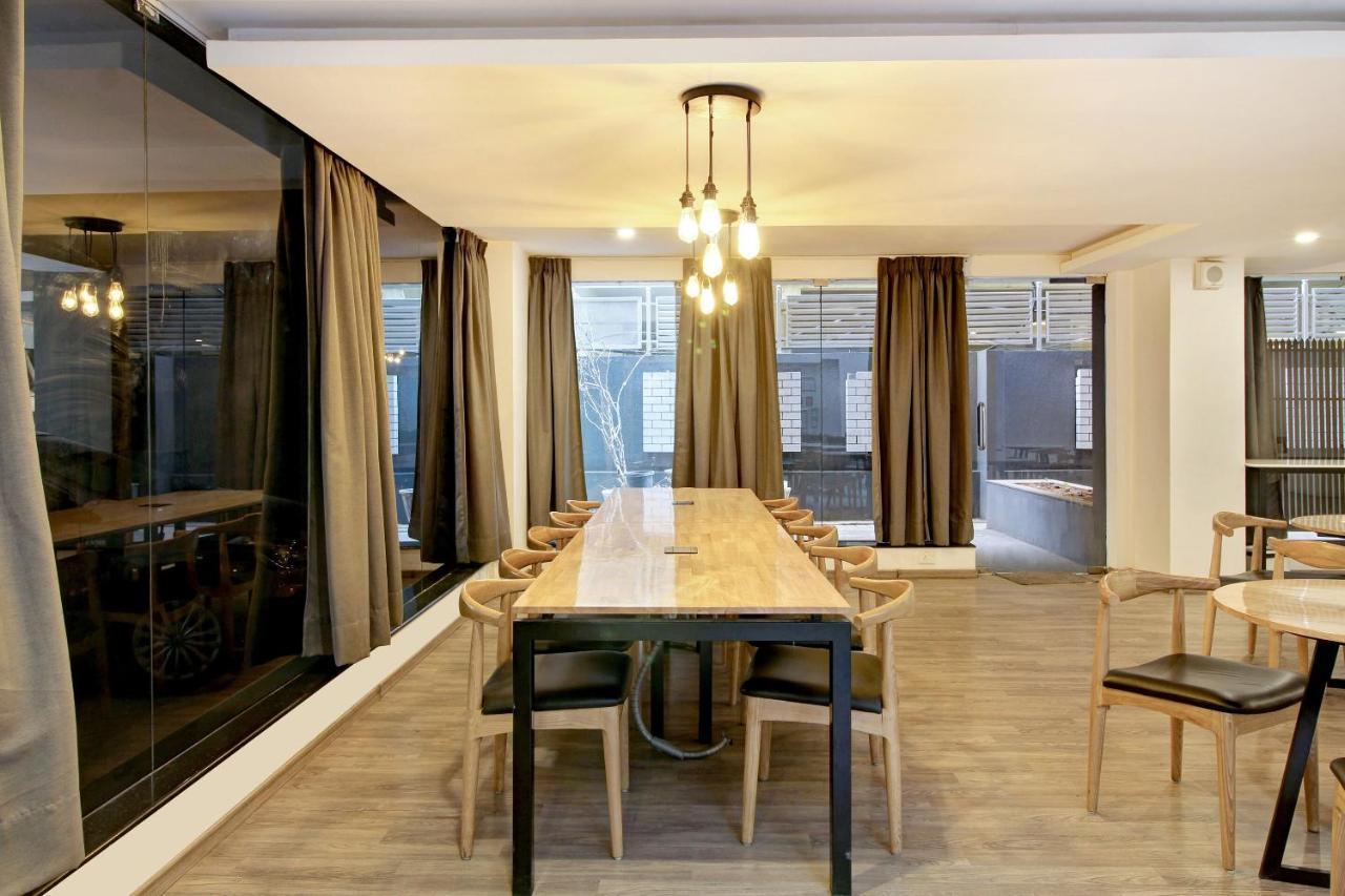 Oyo Townhouse 9 Hitech City Haïdarabad Extérieur photo
